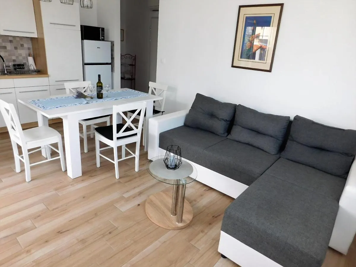 Ella Apartment Pula